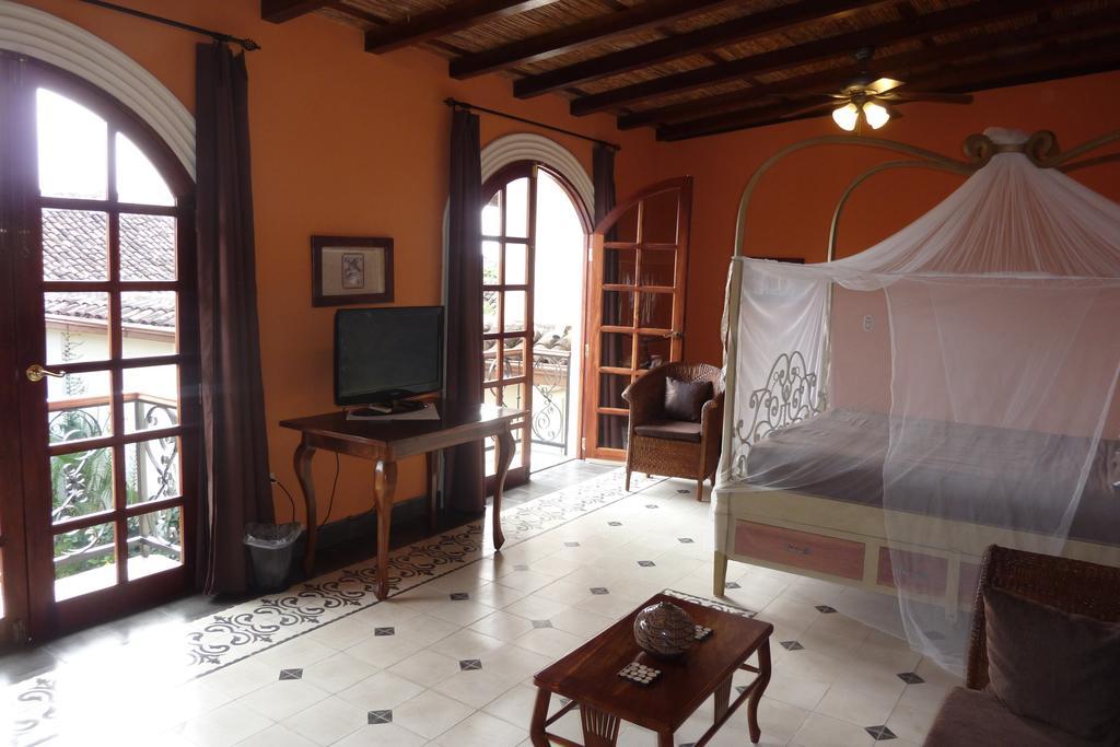 Hotel Casa Cubana Granada Nicaragua Rum bild